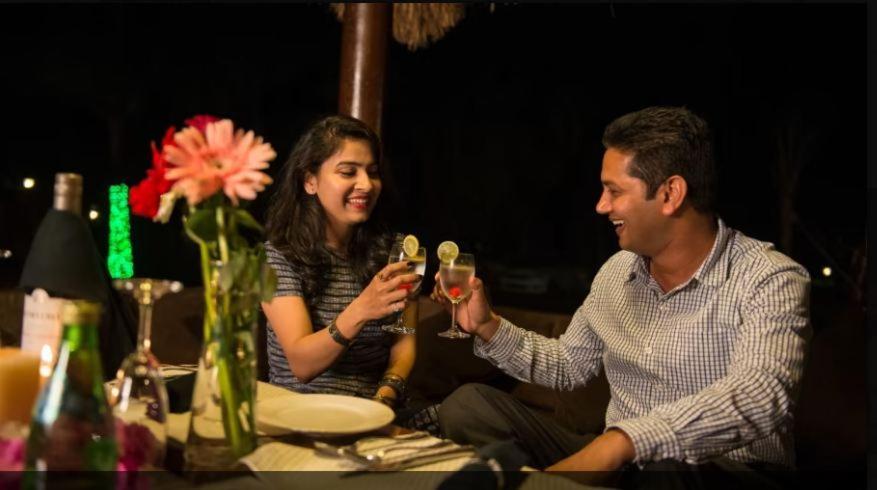 Modhera Sunrise Resort - Tents Bhungas Jungle Restaurants & Candlelight Dining Kalri المظهر الخارجي الصورة
