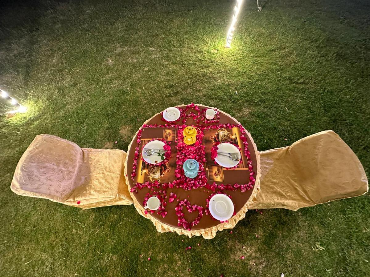 Modhera Sunrise Resort - Tents Bhungas Jungle Restaurants & Candlelight Dining Kalri المظهر الخارجي الصورة