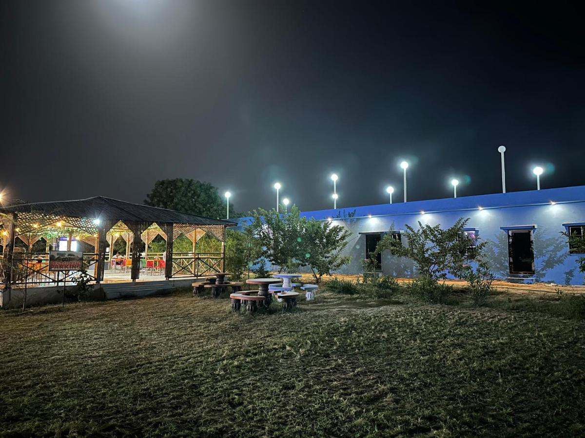 Modhera Sunrise Resort - Tents Bhungas Jungle Restaurants & Candlelight Dining Kalri المظهر الخارجي الصورة