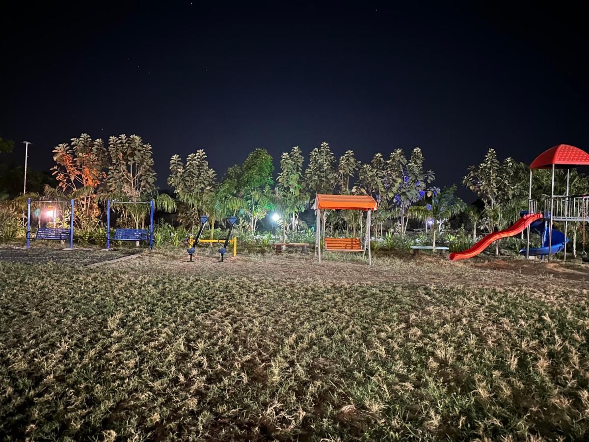 Modhera Sunrise Resort - Tents Bhungas Jungle Restaurants & Candlelight Dining Kalri المظهر الخارجي الصورة