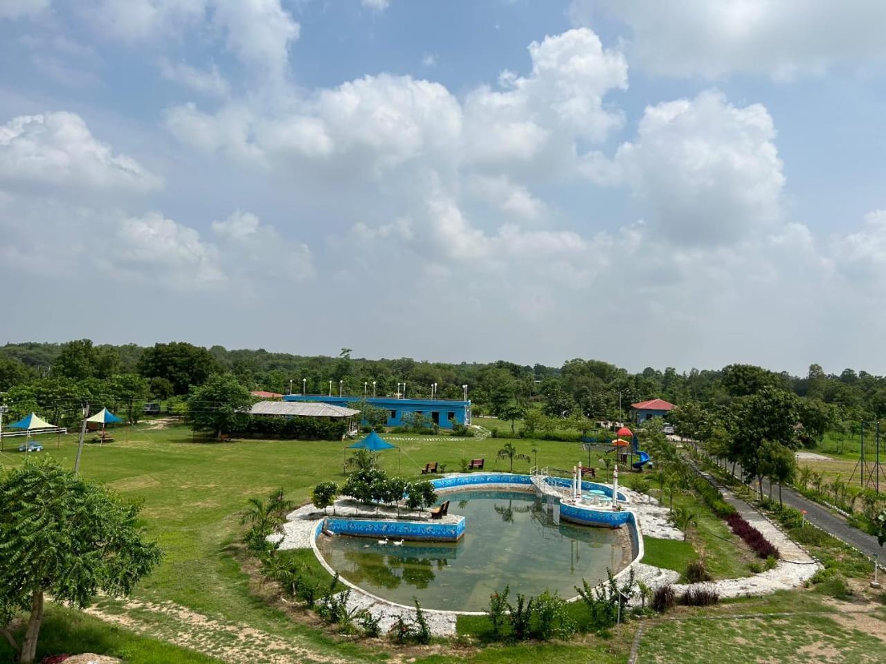 Modhera Sunrise Resort - Tents Bhungas Jungle Restaurants & Candlelight Dining Kalri المظهر الخارجي الصورة