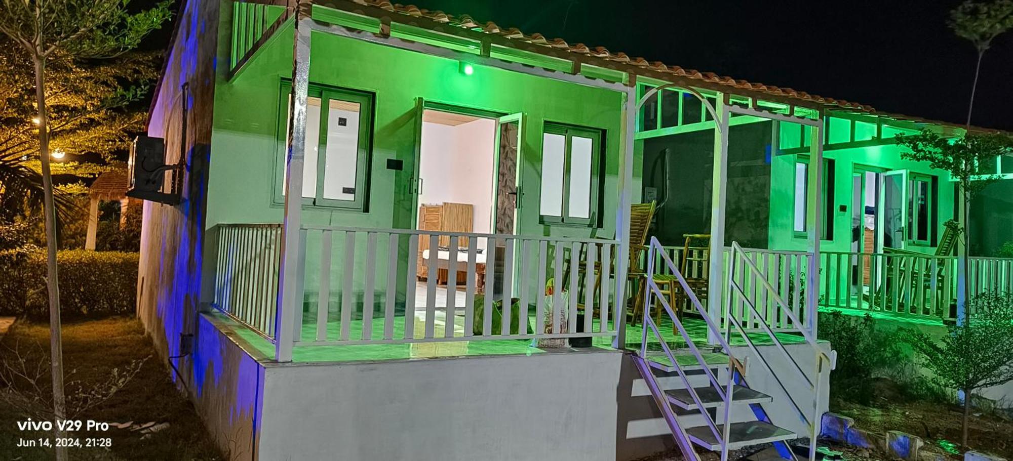 Modhera Sunrise Resort - Tents Bhungas Jungle Restaurants & Candlelight Dining Kalri المظهر الخارجي الصورة