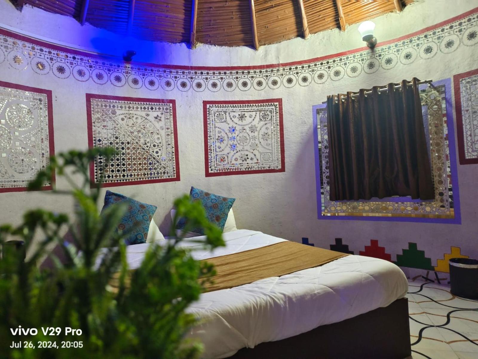 Modhera Sunrise Resort - Tents Bhungas Jungle Restaurants & Candlelight Dining Kalri المظهر الخارجي الصورة